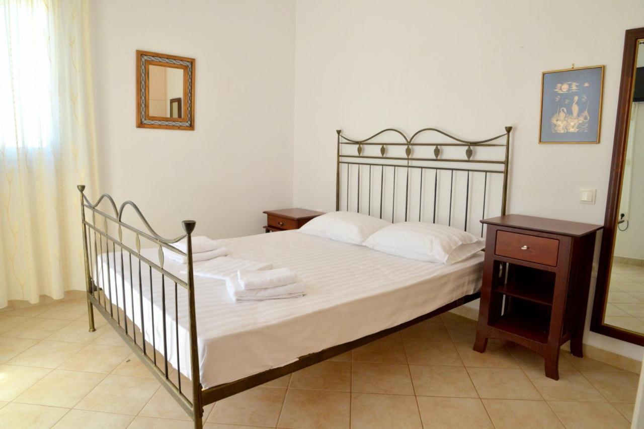 Apartment Sea View Tripiti