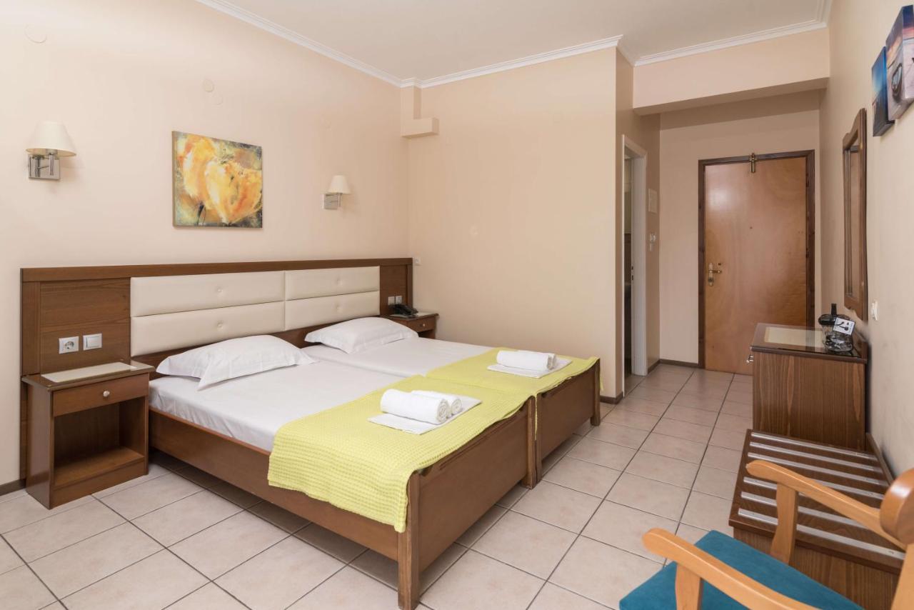 Gold Stern Hotel 3*