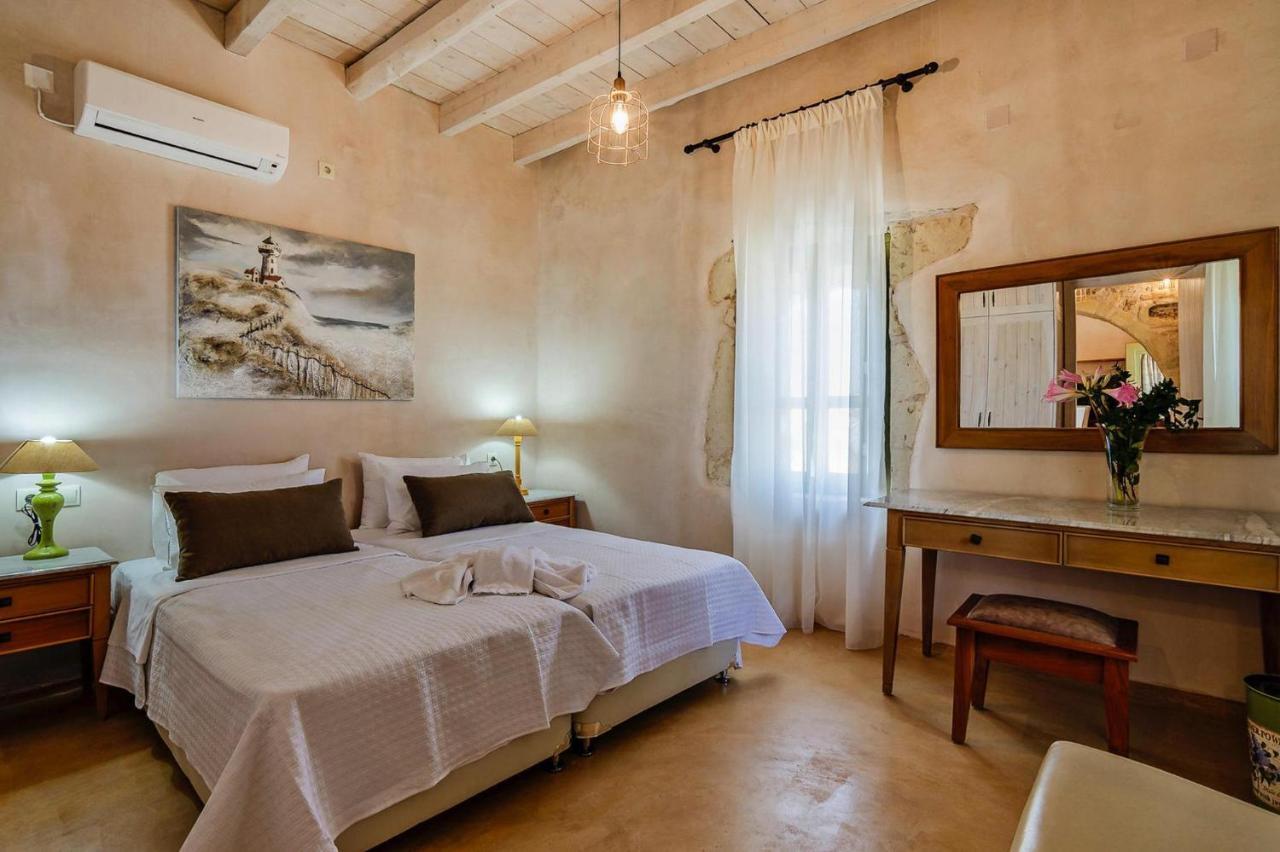 House, Castellos Holiday home