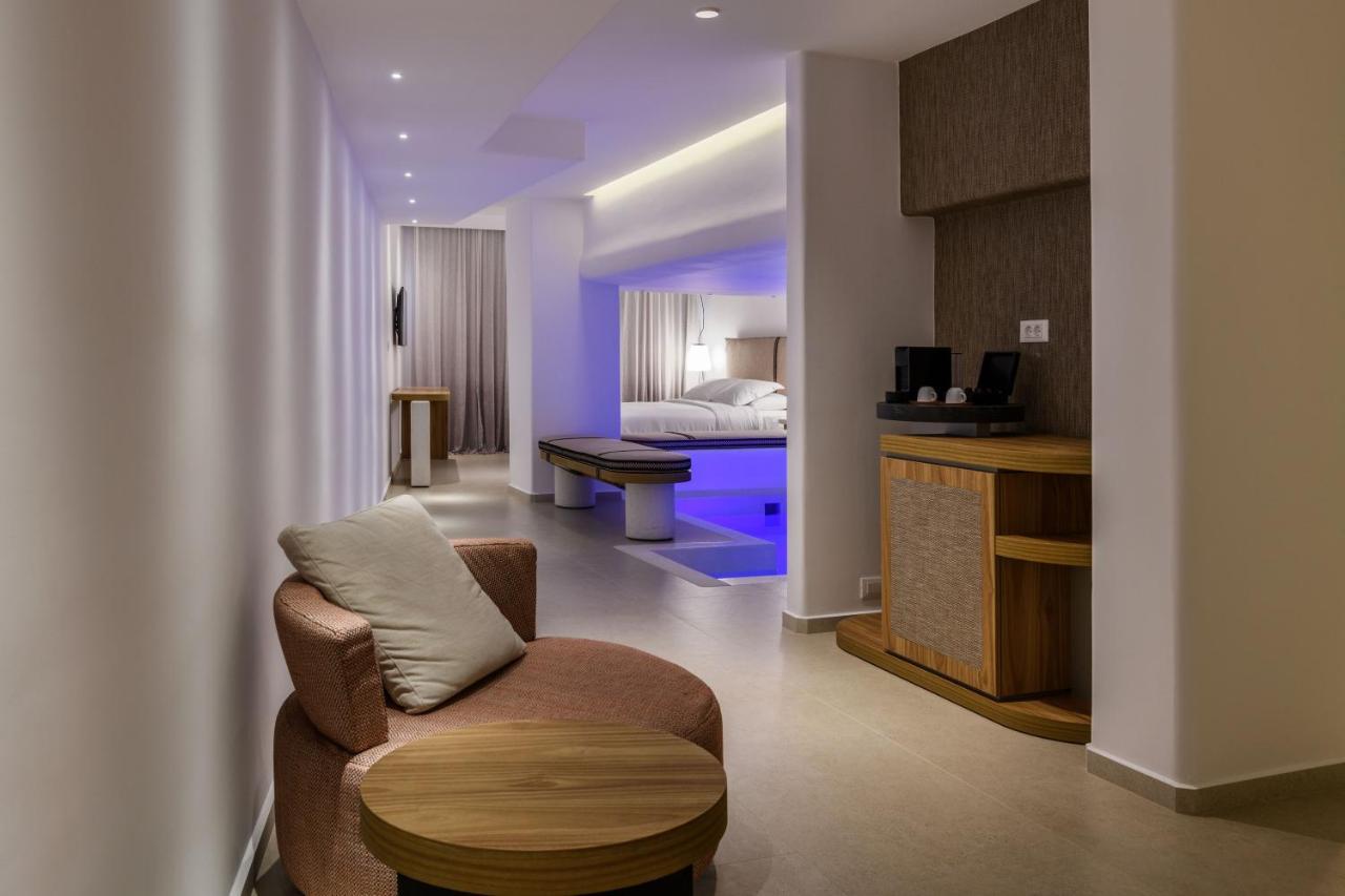 Splendid Mykonos Luxury & Villa Mykonos Town