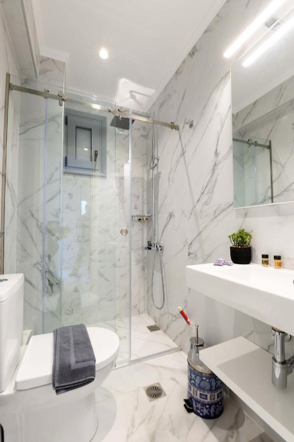 Apartment Momento Luxury Walking Distance From The *