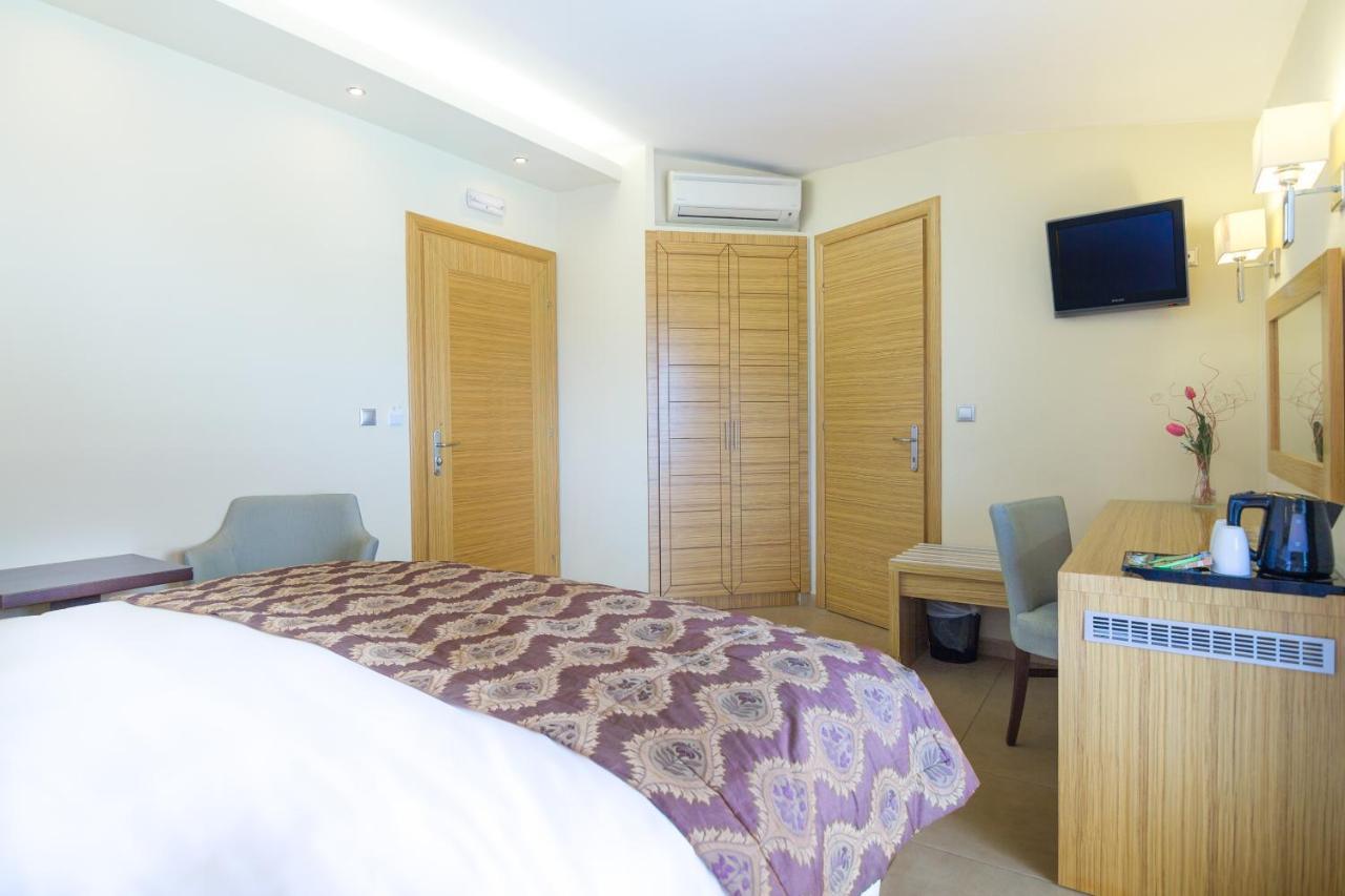 Ismaros Hotel
