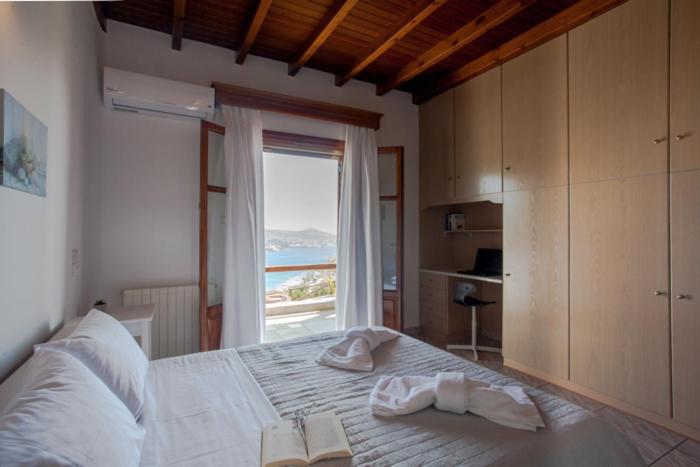 Faros Complex * Parikia (Paros)