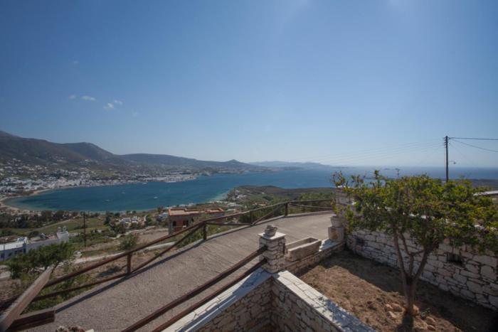 Faros Complex Parikia (Paros)