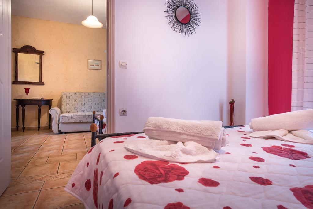 Aparthotel Pansion Porto Tsi Ostrias 3*