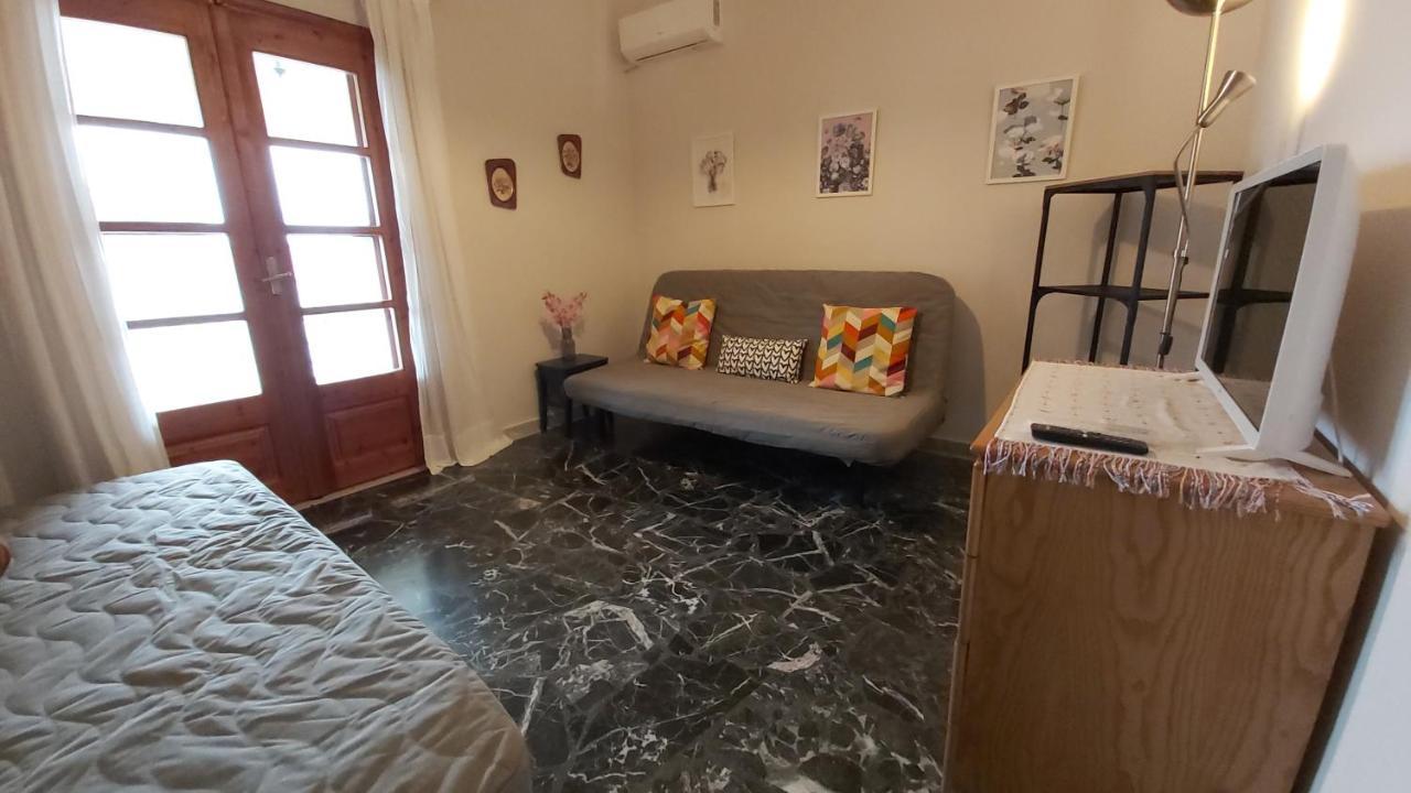 Annas House 2b Psakoudia