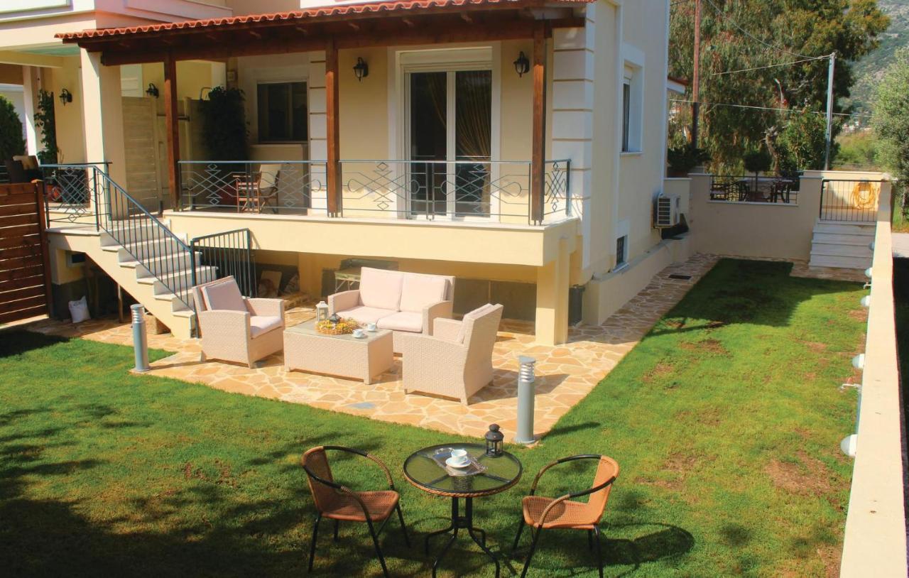 Nice Home In Nea Makri With Kitchen Nea Makri