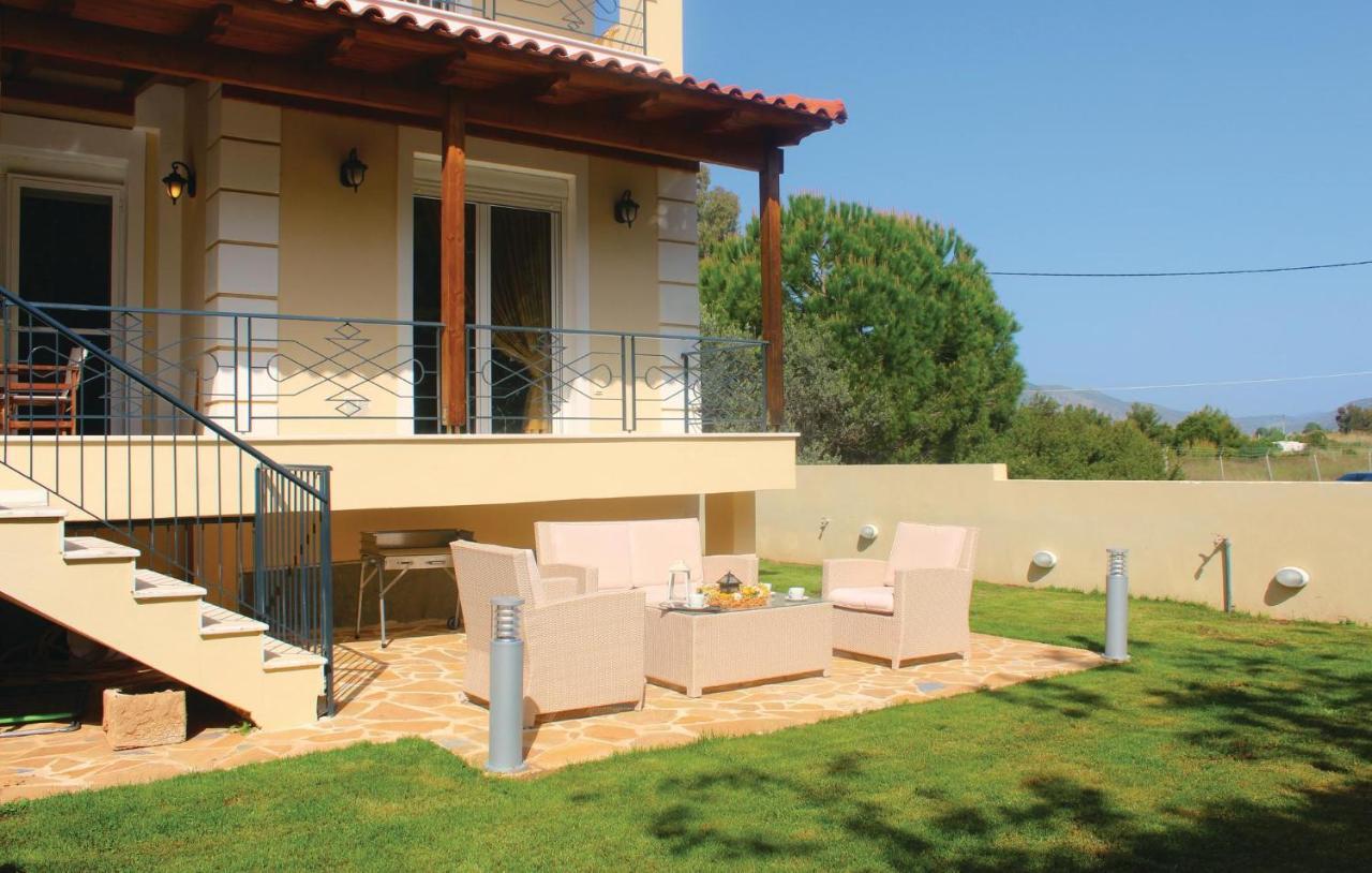 Nice Home In Nea Makri With Kitchen Nea Makri