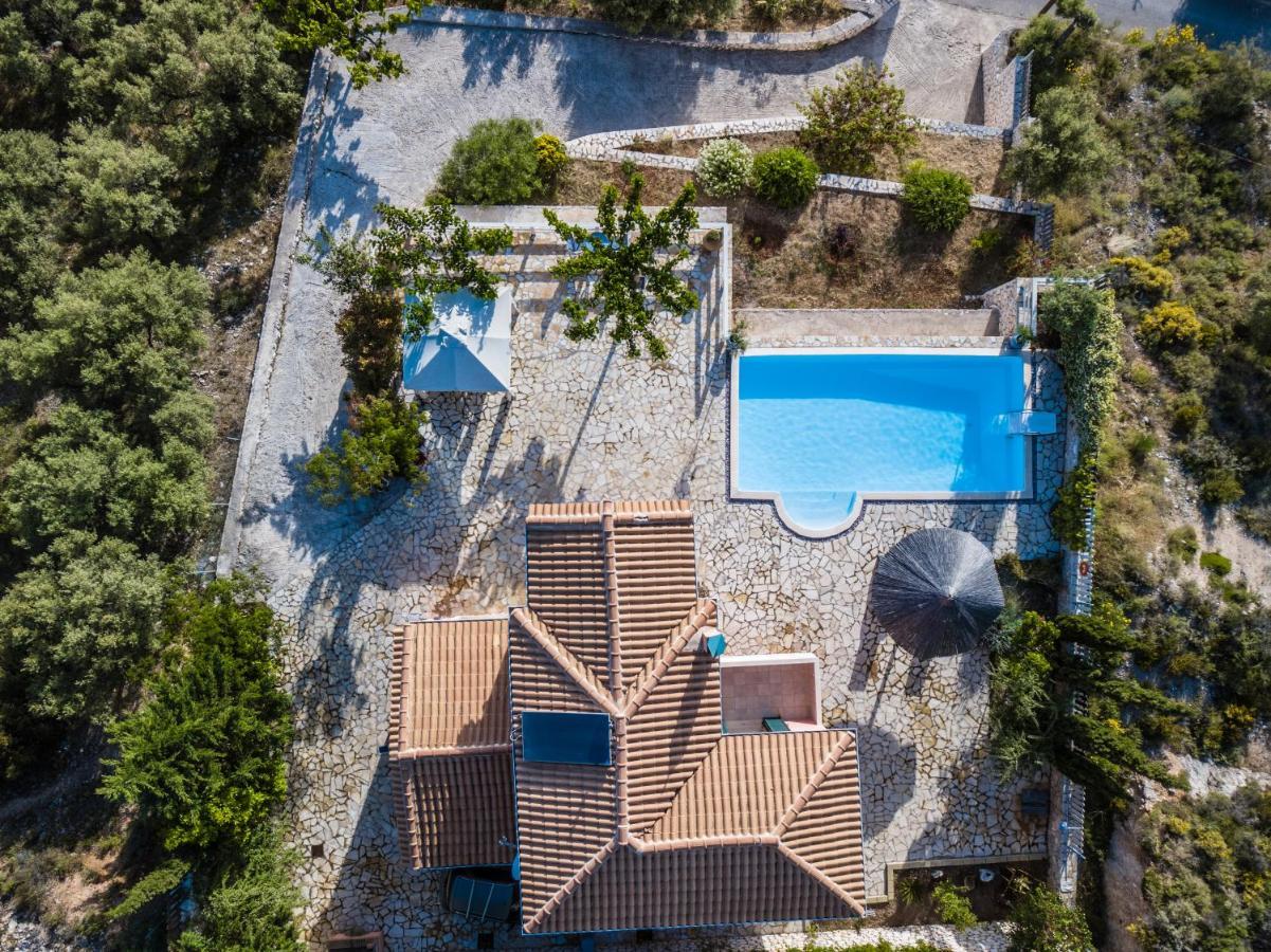 Villa Private, Pool, Sunsets, Beaches, Amenities - Eleni