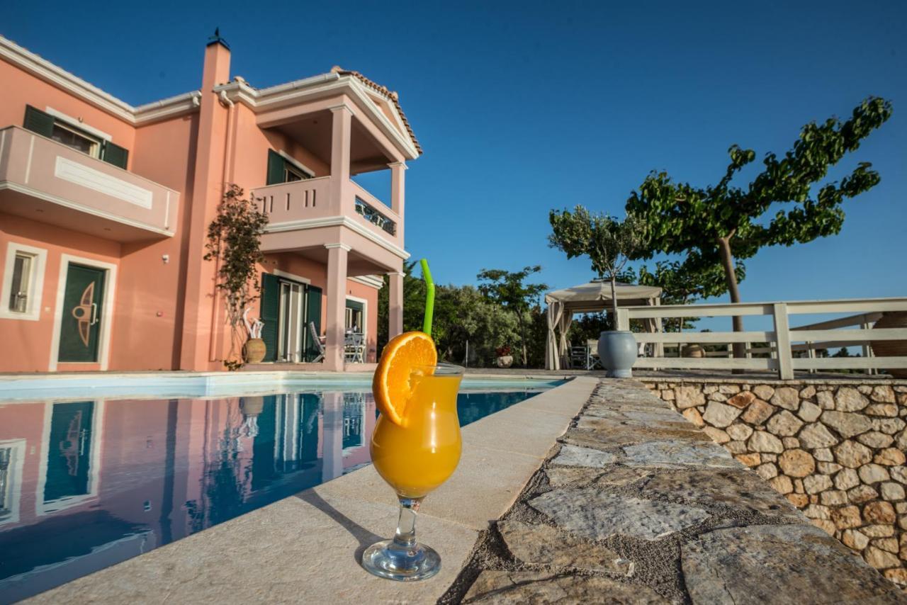 Villa Private, Pool, Sunsets, Beaches, Amenities - Eleni *