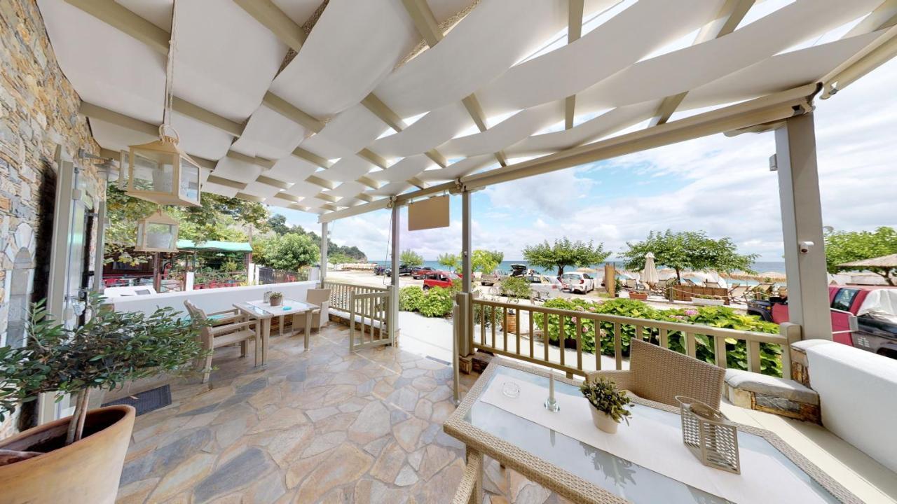 Studios Yalos Chorefton