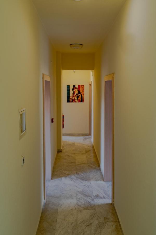 Saint Trope Studios *