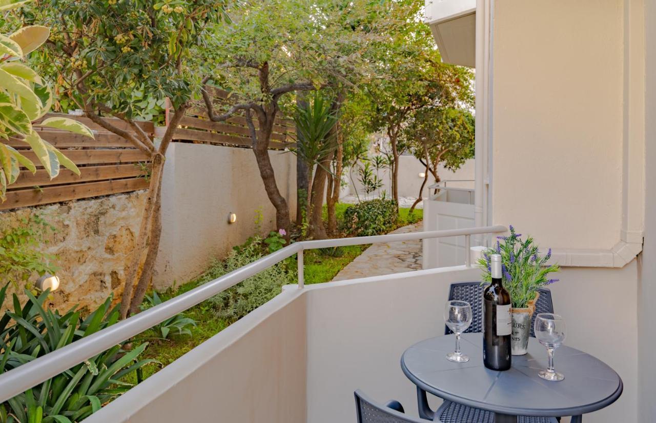 Apartment Saint Trope Studios