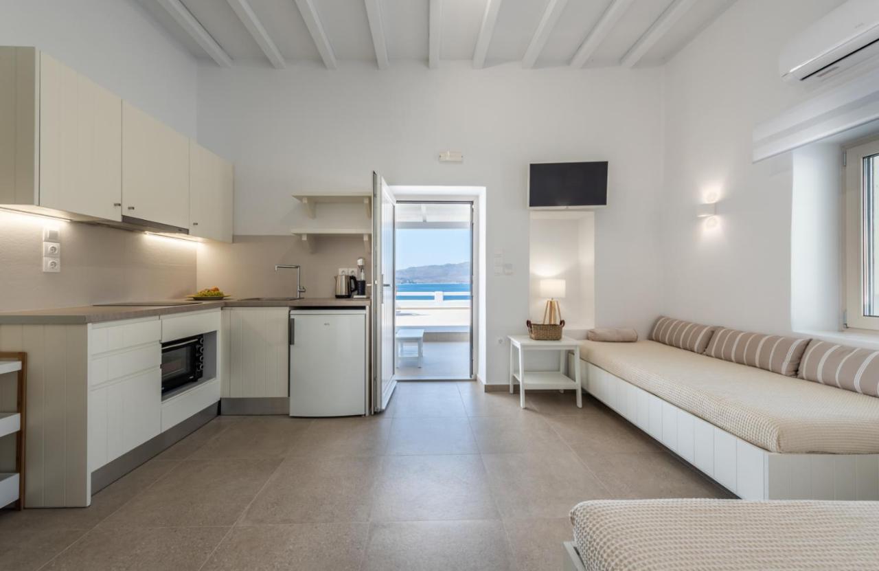 Anemi * Adamantas (Milos)