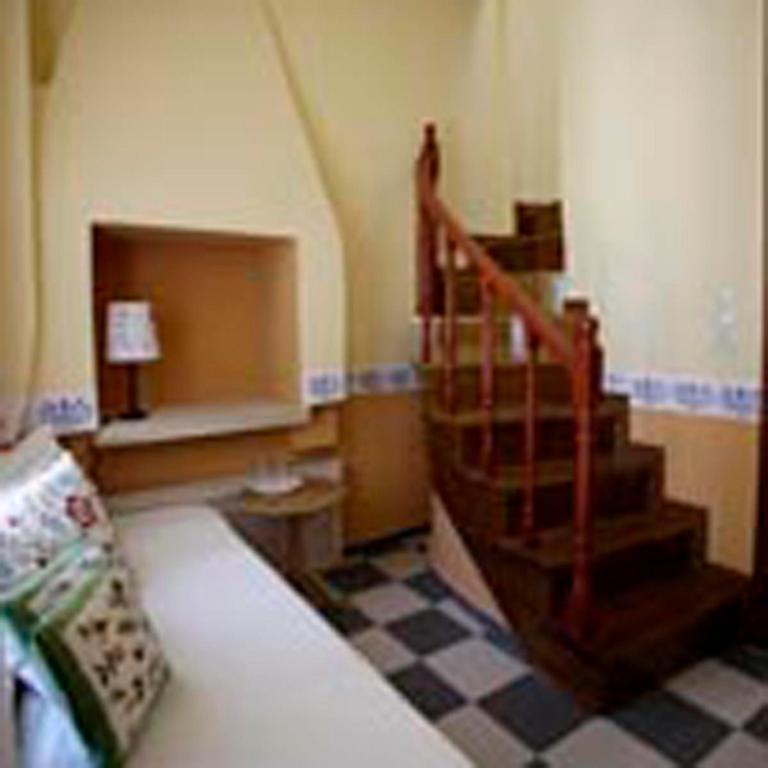 Traditional Ianthe Hotel 3*