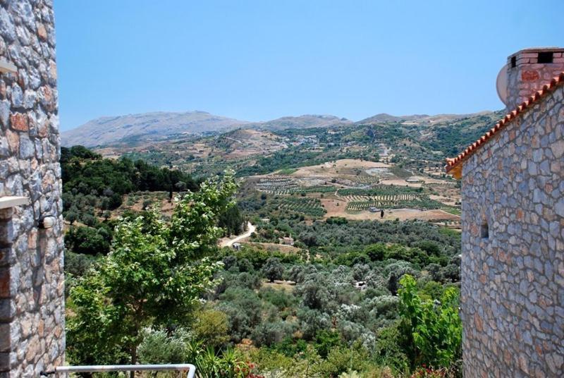 Aoritis Villas * Lampini