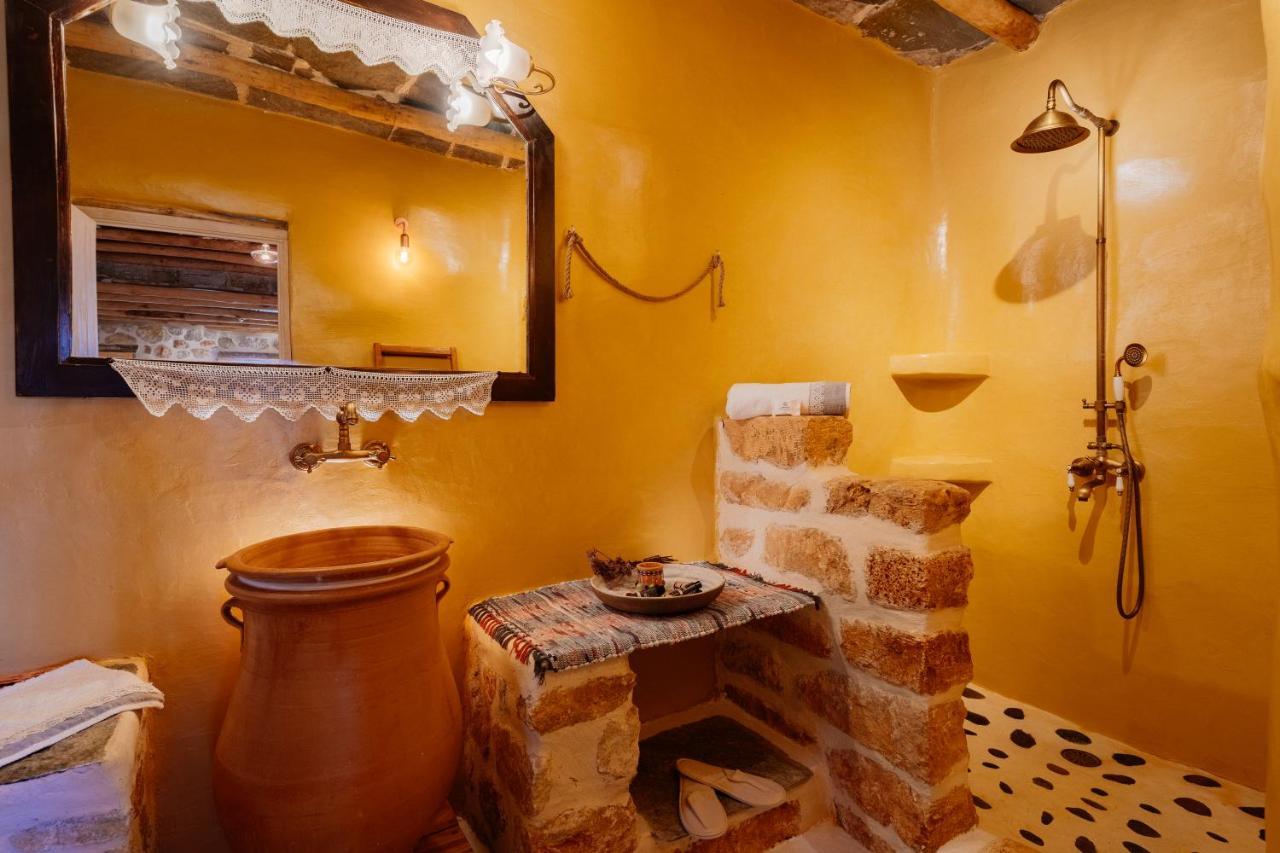 Stenosa Guest house