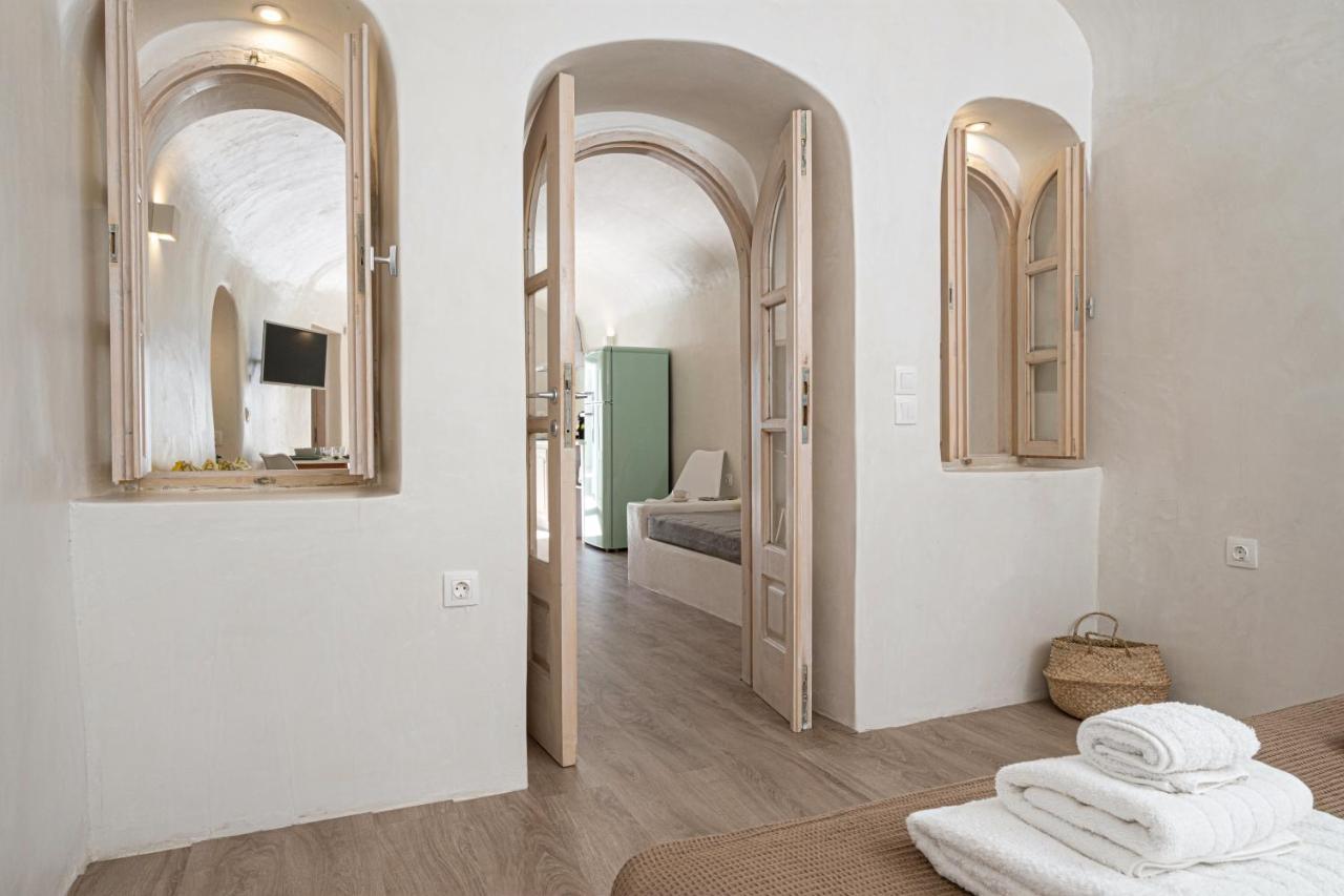 White Orchid Cave House & Pyrgos Kallistis