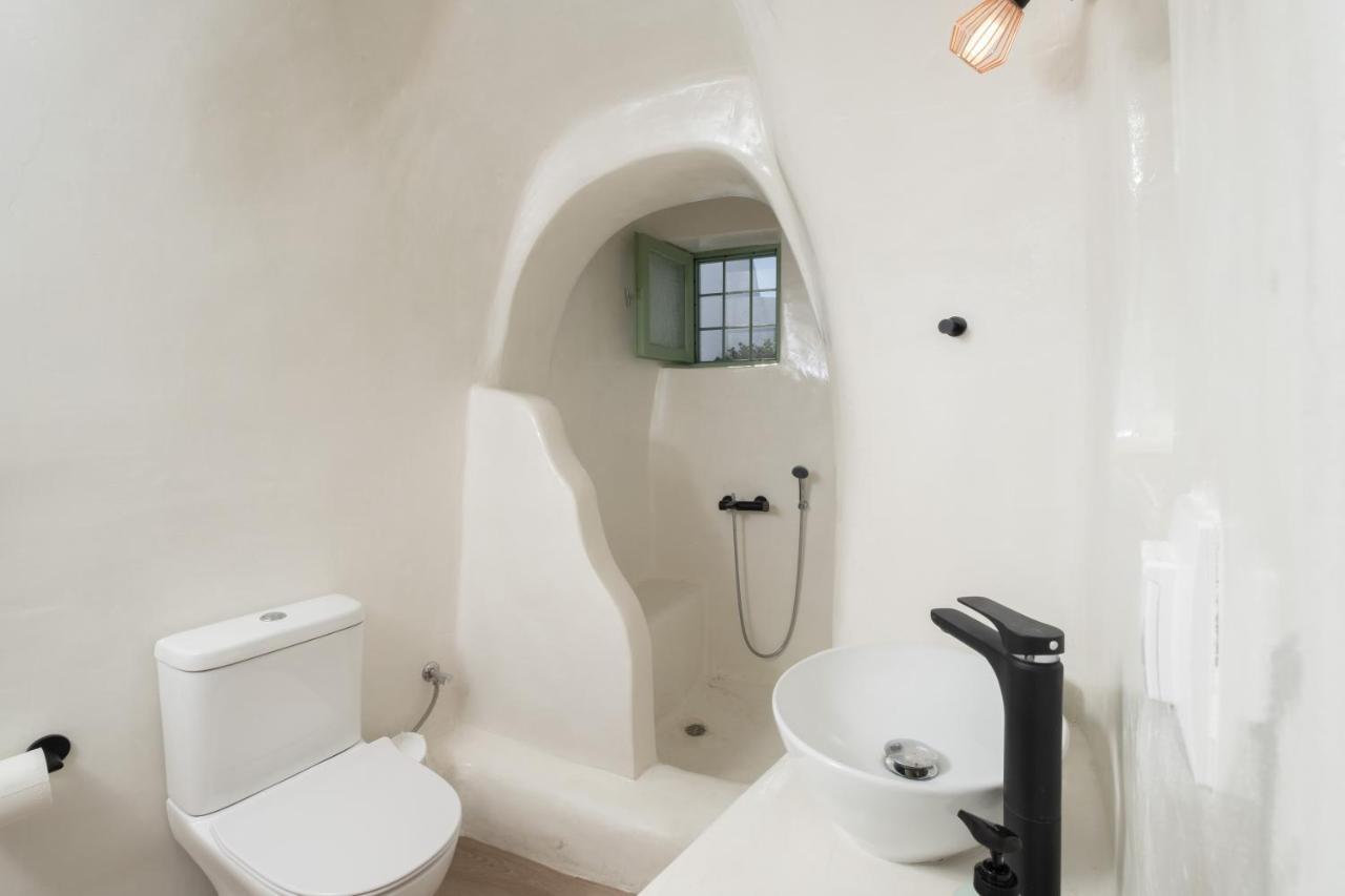 White Orchid Cave House & * Pyrgos Kallistis