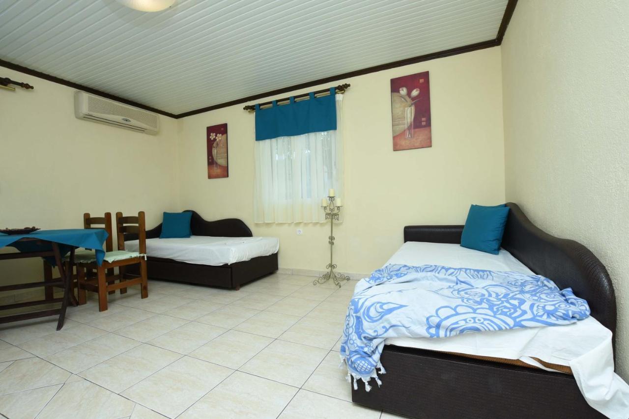 Apartment Haus Platanos & By The Sea *