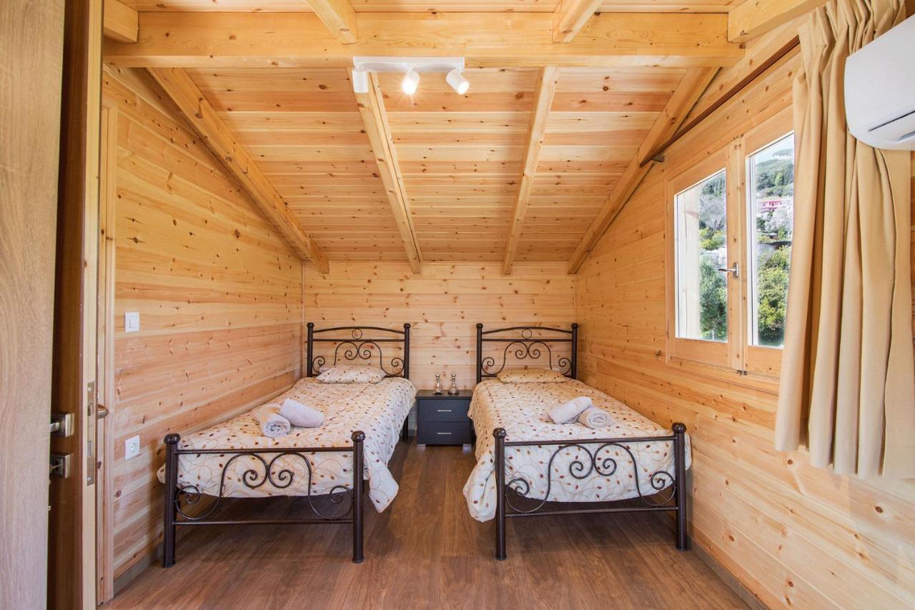 Romantic Tree House Holiday home *