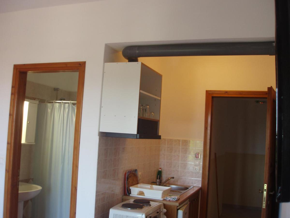Skiathos Studios Aparthotel *