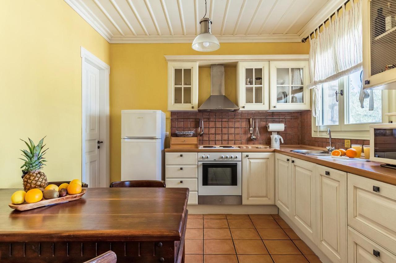Jasmine Villa Skopelos Town