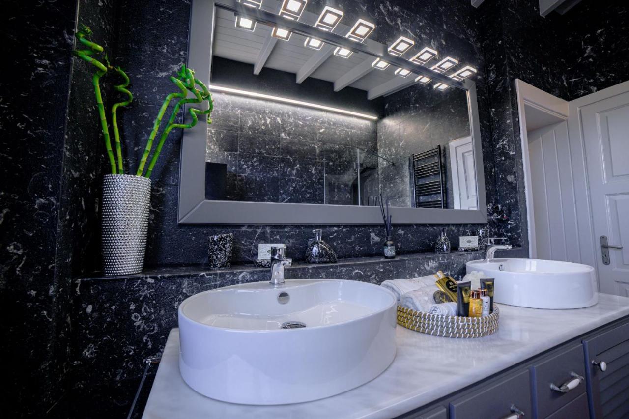 Daedalus Luxury - Seaview & Heated Pool Apartment Kontokali