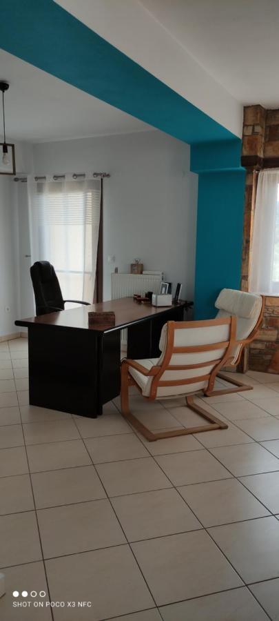Moschoula - Sea View Grand *
