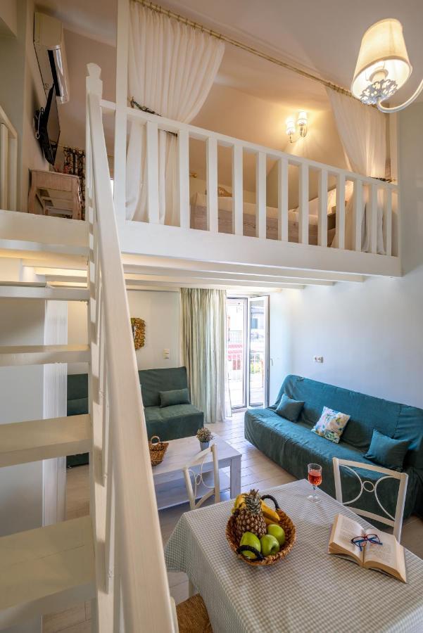 Apartment τrilogy