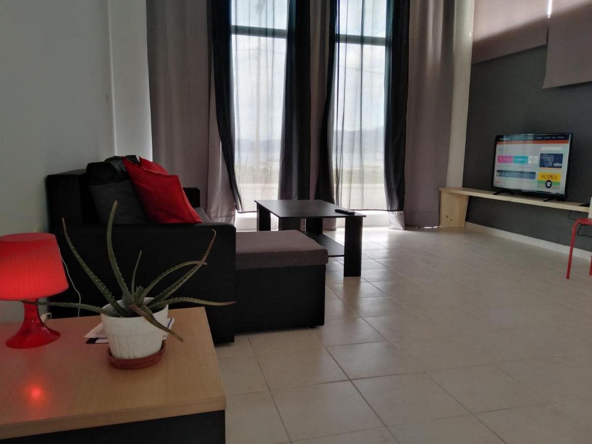 Poseidonia 50 & 70 Sqm With Sea View Corinth
