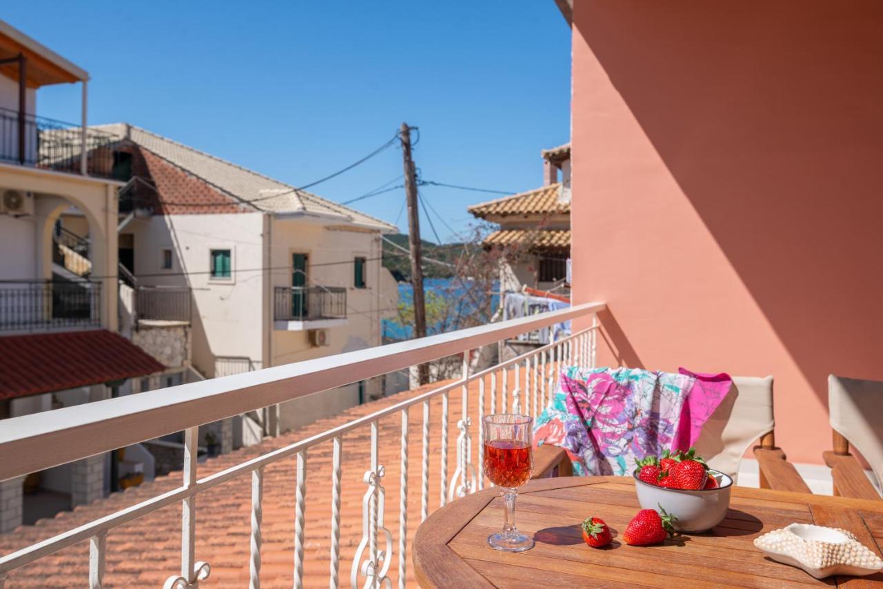 Apartment τrilogy