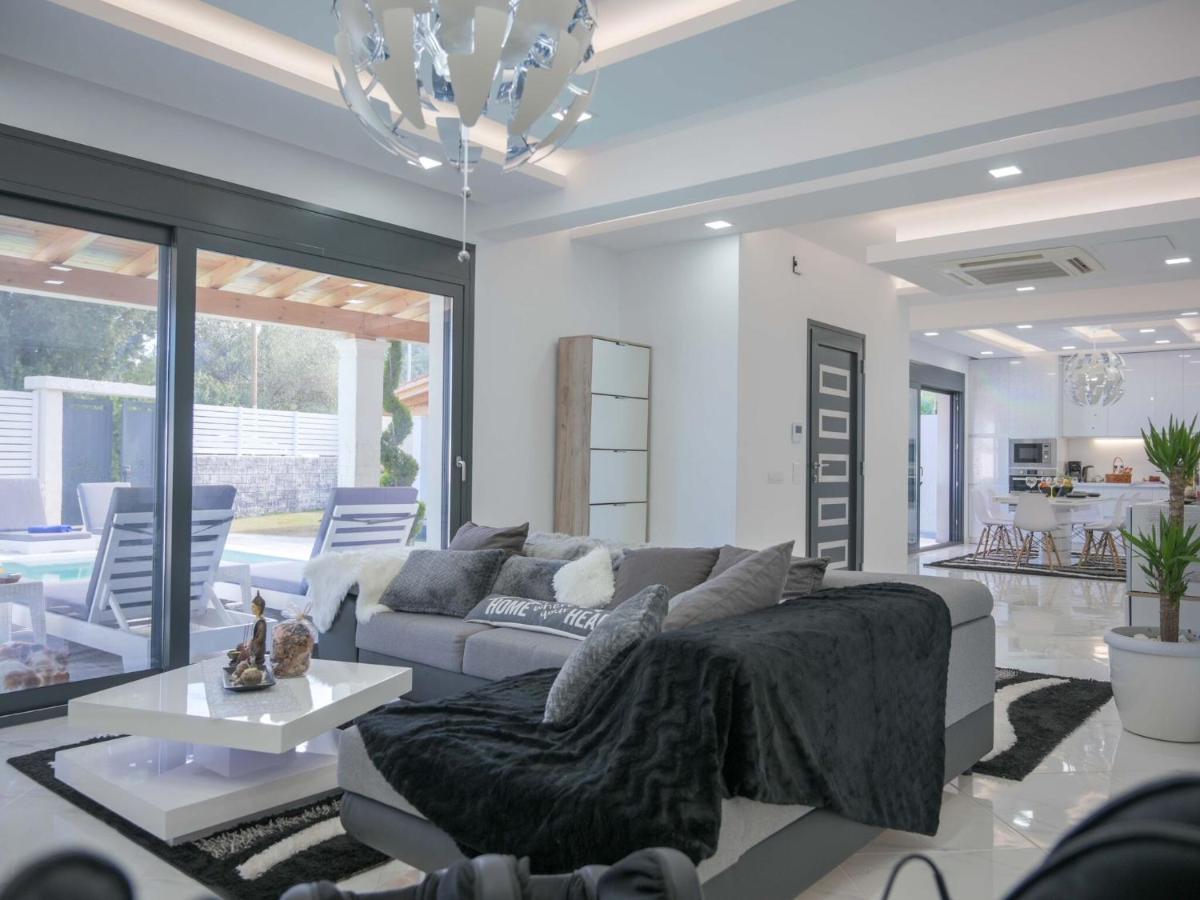 Diamond Luxury Corfu * Kato Spilaion