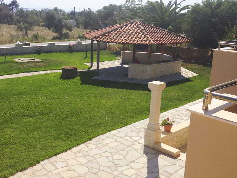 Paradisos *