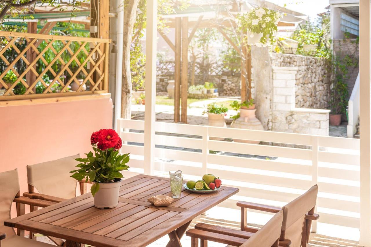 Apartment τrilogy Sivota (Epirus)
