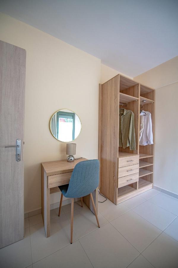 Eden Sunflower - Luxurious With Sea View Apartment Rhodes City