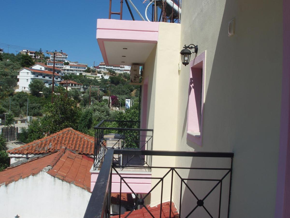 Skiathos Studios Aparthotel *