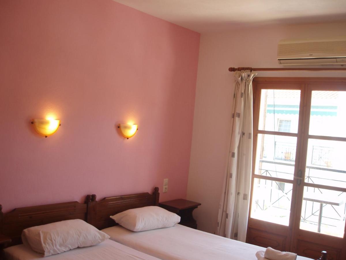 Aparthotel Skiathos Studios