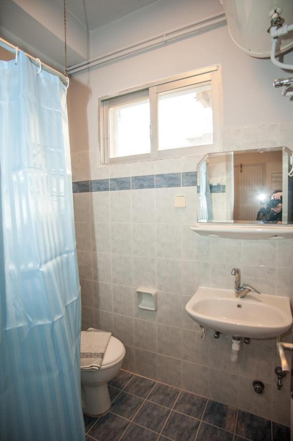 Vivian Guest house *