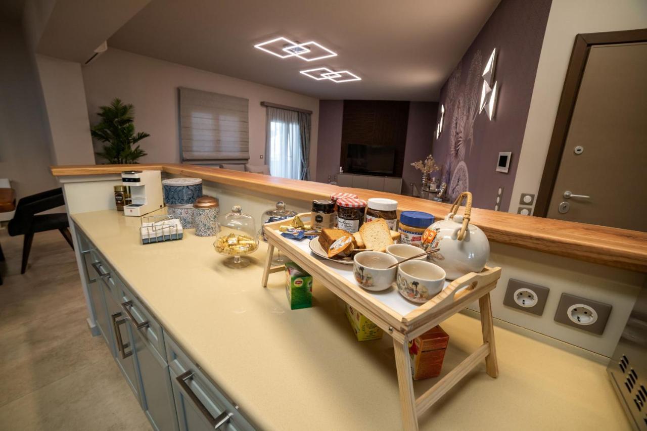 Daedalus Luxury - Seaview & Heated Pool