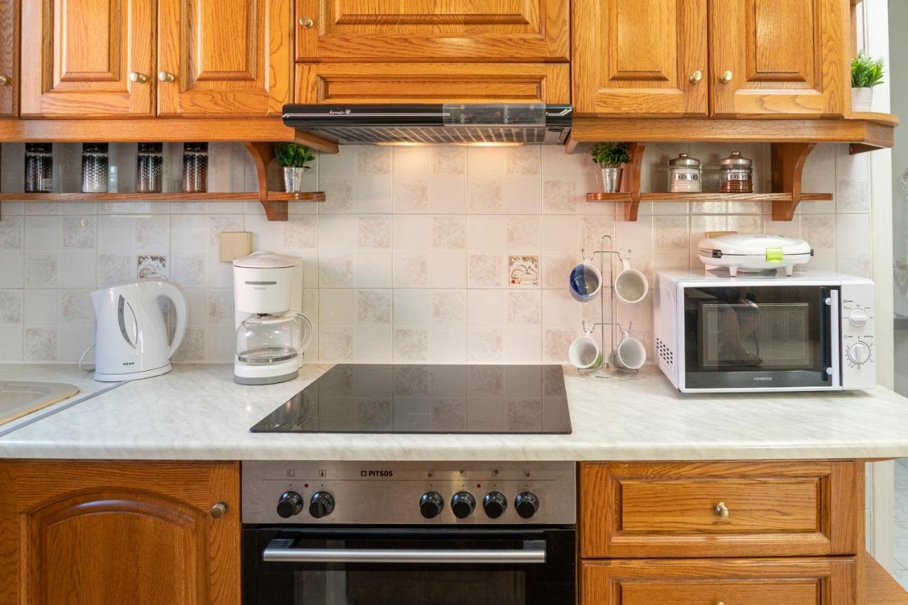 Apartment Dimitra &