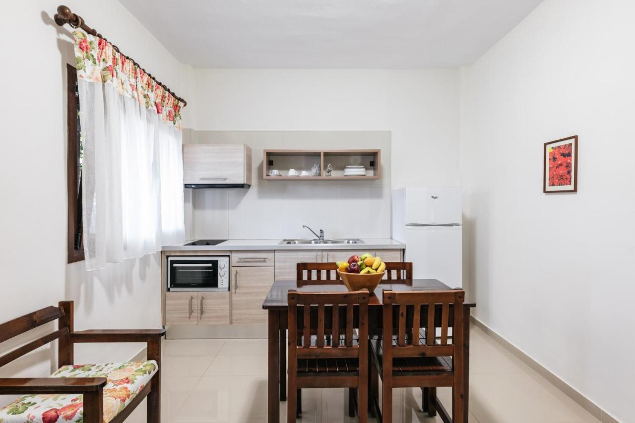 Theoxenia Guest house Ormos Panagias