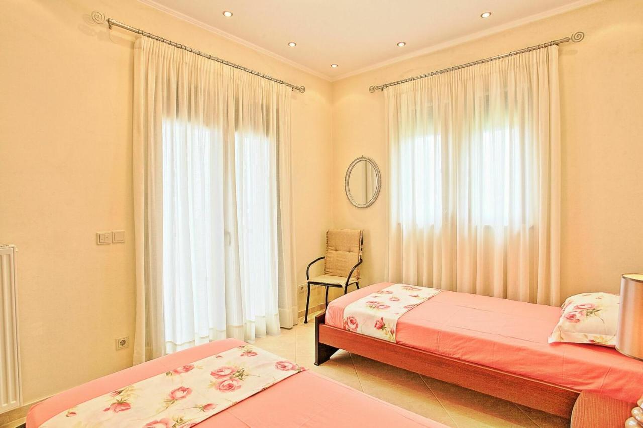 Acharavi By Posarellivillas * Acharavi (Corfu)