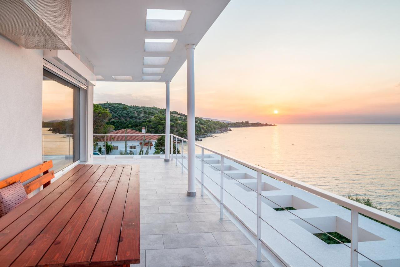 Epipleon Holiday home Agioi Apostoloi (Attica)