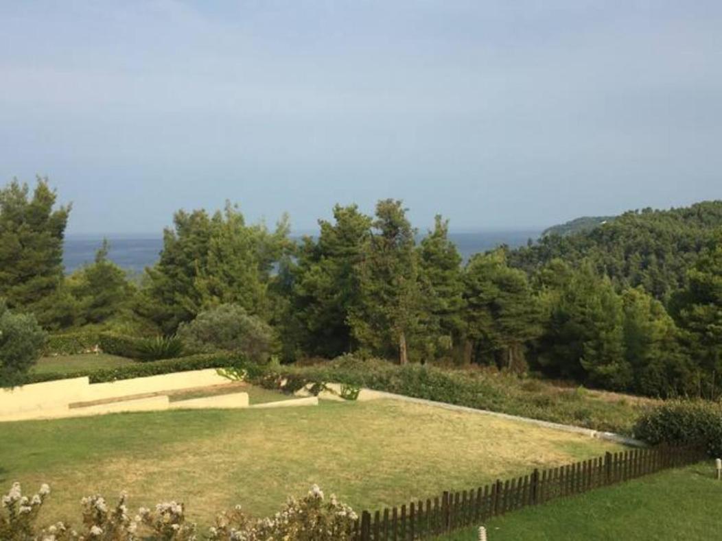 #luxlikehome Hill Summer Villa Elani