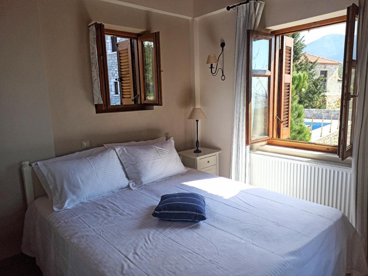 Orato Village Villa Pirgos (Mani)