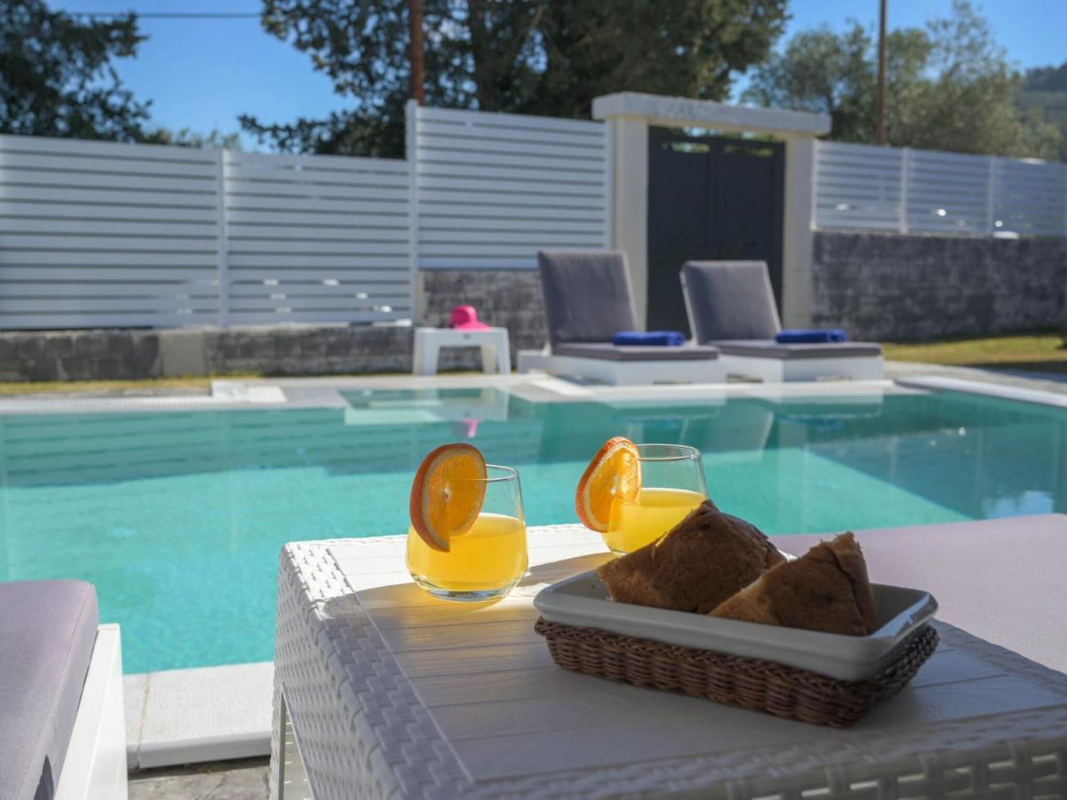 Villa Diamond Luxury Corfu *
