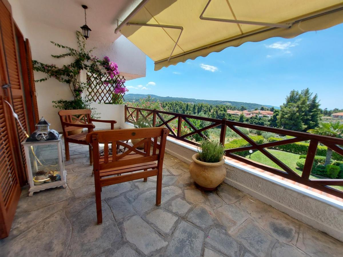 Elani Private Retreat - Villa Maria Garden Escape *