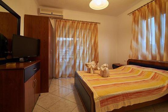 Tsitsirikos Studios