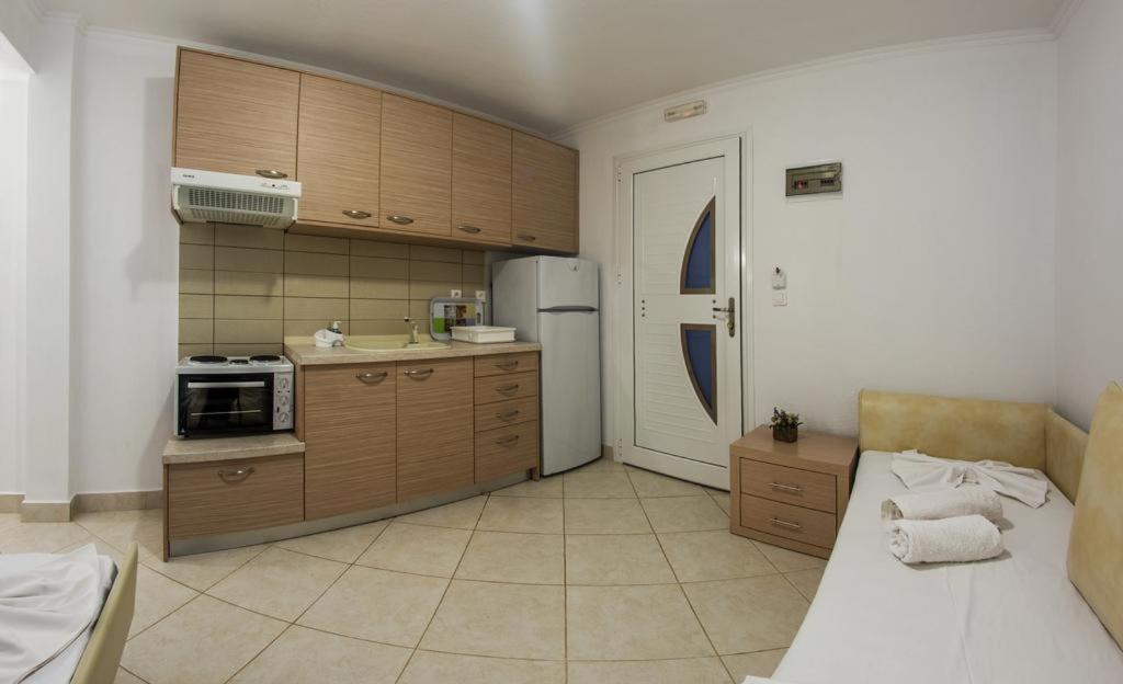 Apartment Tsitsirikos Studios *